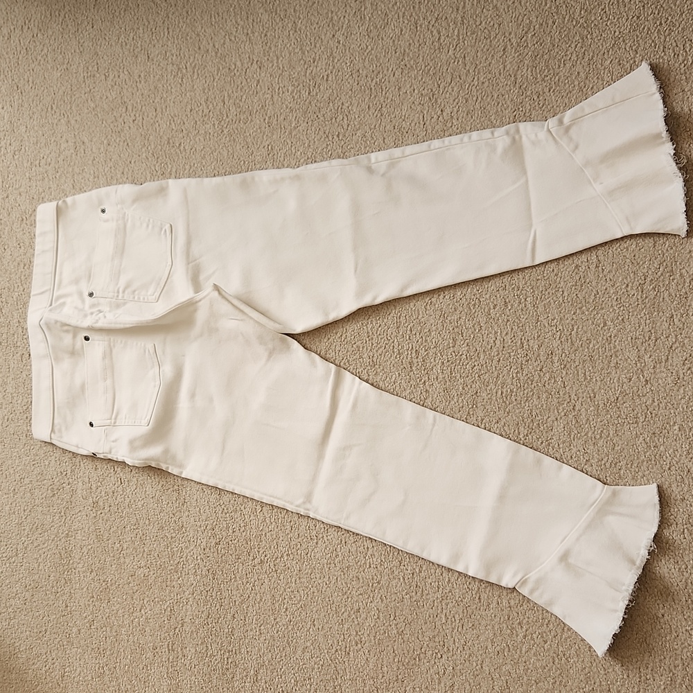 HUE White Skinny Jeans Jeggings Scarecrow Hem Size M - Picture 2 of 7